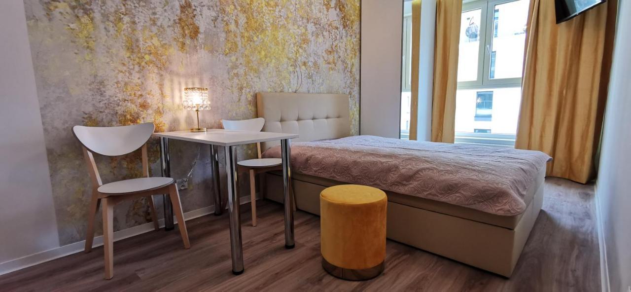 Wow Flou Przystan Letnica Apartamenty 700M Plaza Gdańsk Buitenkant foto